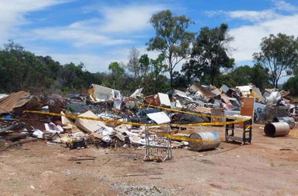 General waste left in steel pile
